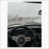 MGB GT ☆ 雨の検査