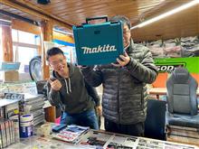 ＢＯＮＤ師匠御来店！