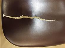 何十年も愛用してきた椅子の表皮の修理