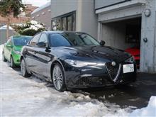 アルファロメオ GIULIA TURBO Q4