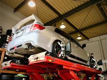 ホイールエクステンダーを使用してスペシャルセッティング。車高調装着後のアライメント調整です。