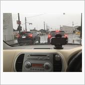 本降りの雨の日