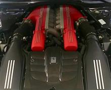 至高のV12サウンドが、さらに心地よく耳に届く秘策!!