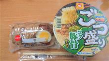 鶏めしおむすびセットとごつ盛り～♪