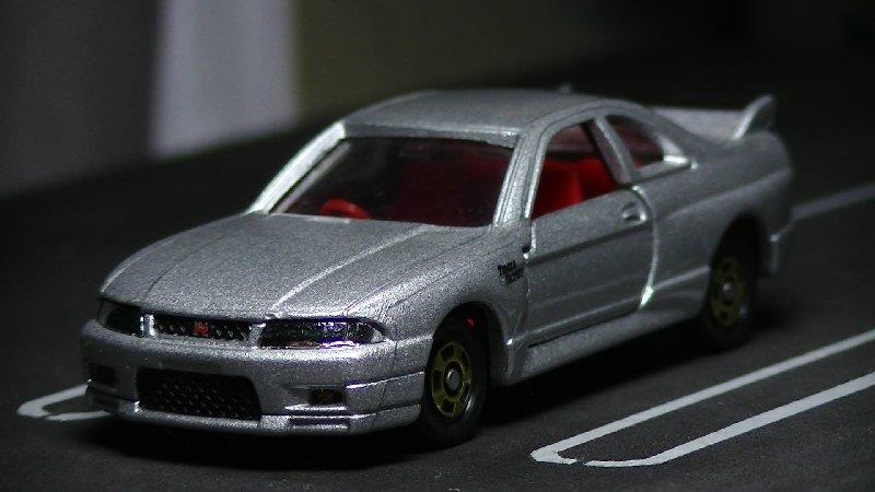 トミカファクトリー:No.1 日産 スカイライン GT-R(R33)シルバー」やまっちAPのブログ | Always Premacy ! - みんカラ トミカファクトリー:No.1 日産 スカイライン GT-R(R33)シルバー」やまっちAPのブログ | Always Premacy ! - みんカラ