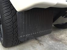 G350dリフレッシュその１（マッドガード交換）
