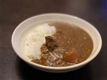 カレーのせいで体重増( ﾉД`)ｼｸｼｸ…