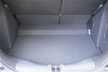荷室について