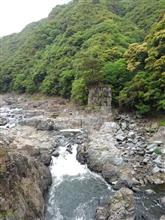 雨が降る前に
