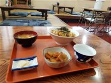 豊田南部のつつみ食堂にてカツ丼定食を愉しむ 豊田南部のつつみ食堂にてカツ丼定食を愉しむ
