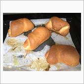 こんがり塩パン😋