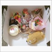 紙コップの水をこぼさないドラ ...
