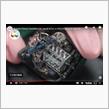 V型16気筒の腕時計