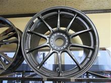 NSXレース用ホイールを展示
