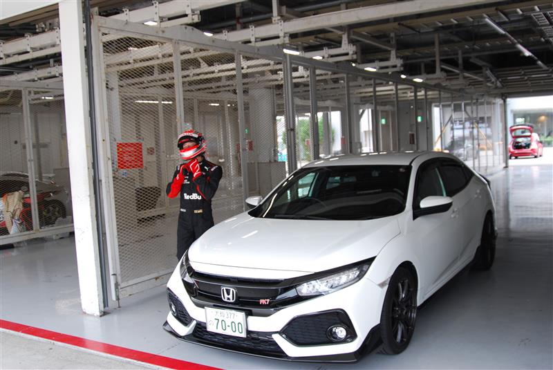 シビックハッチバックcvtで鈴鹿サーキットレコード樹立 Fk7 Hondaのブログ Honda Collection Home みんカラ