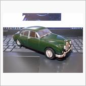 雨なのでJaguar MkⅡ ...