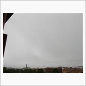 ７月６日　雨模様な週明けの月 ...