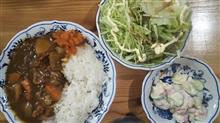 トップバリュでカレーライス。