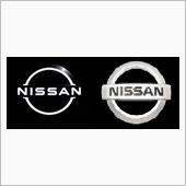 日産（NISSAN）のロゴが ...