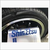 シリコンオイルでタイヤ磨き