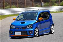 パールの方じゃなくて昔からのマイカの方なのね？WRブルーって言っても