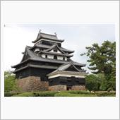 松江城　国宝の天守を頂く城