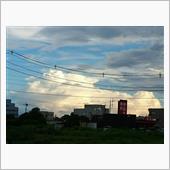 一際目立つ入道雲(雷雲)・・・