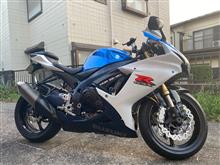 SUZUKI GSX-R750