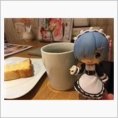 まずは朝ごはん。