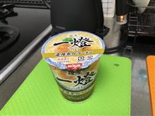 日清食品「麵屋一燈 濃厚魚介ラーメン(ミニ)」(^o^)