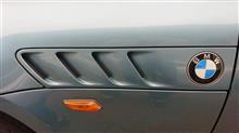 BMWが動画で新型Sクラスにメッセージ