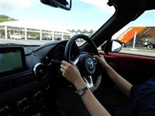 ついにロードスターデビュー。
