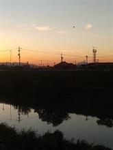 秋の夕日