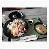 海鮮丼は1万円ばぁになったの ...