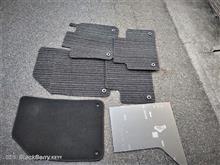 V60CC　フロアマットをDIY