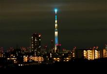 今夜は、雨後で湿度が高いはずだが、遠景がやけにクリアに見える