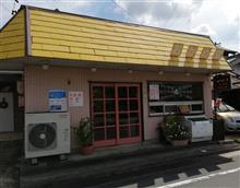 昔ながらのお店に突入