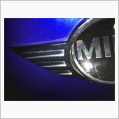MINI のテールゲートが直 ...