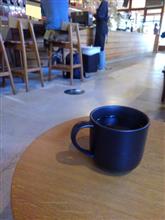 近場のスタバにて