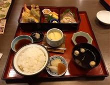 明日のイベント前にぷちご馳走頂きました(*&gt;∀&lt;*)ﾉ