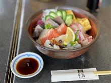 昼ごはん食べてぐっときた( ﾉД`)ｼｸｼｸ…