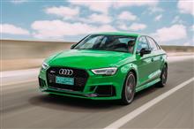 RS3セダン