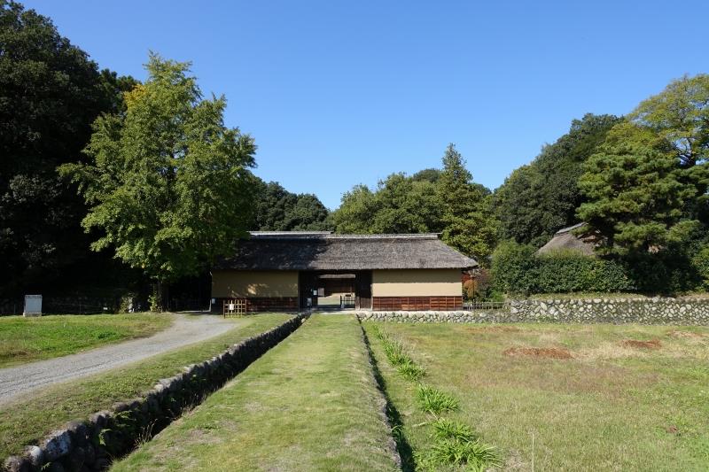 関東屈指の中世の武家屋敷「彦部家住宅」。｜レッズレノンの