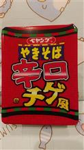 ペヤング　辛口チゲ風