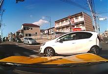 そのタイミングで曲がるのならば
