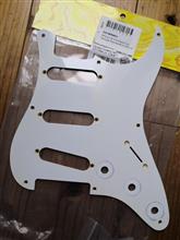 Montreux 56 SC pickguard relic Retrovibe Parts No.204 ピックガード