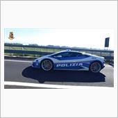臓器緊急搬送にランボルギーニ ...