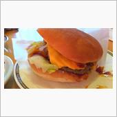 コメダ珈琲のバーガー