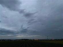 小雨混じる