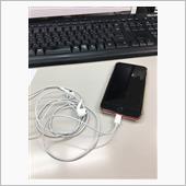 電話は手に持たずにマイク＆イ ...